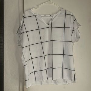 I think this is a size medium